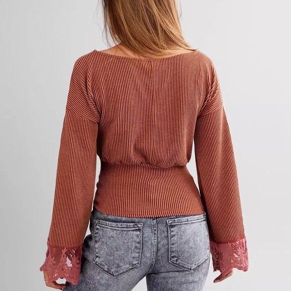 BKE gimmicks washed rib knit top in rust (XS) - Picture 2 of 8